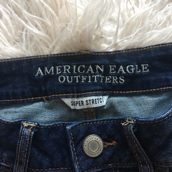 American Eagle Shorts - Picture 3 of 3